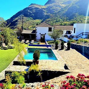 https://vina-camello.in-canary-islands.com