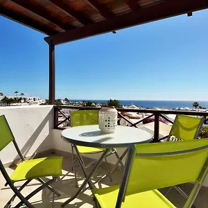 https://apartment-bellavista-puerto-del-carmen.in-canary-islands.com